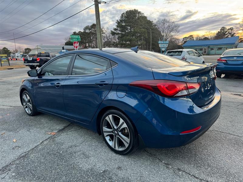Hyundai Elantra  2016