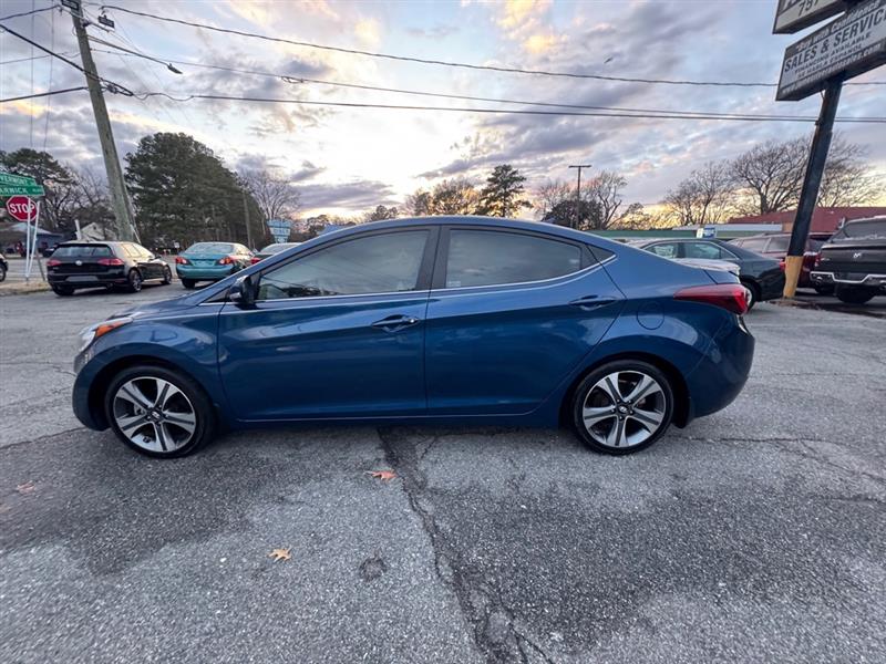 Hyundai Elantra  2016