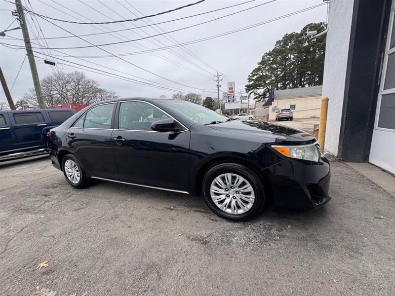 Toyota Camry  2014
