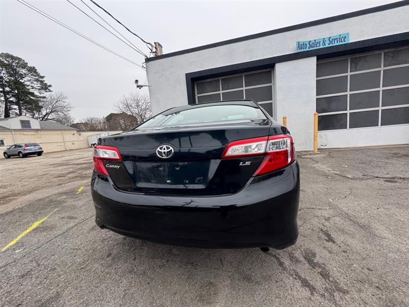 Toyota Camry  2014