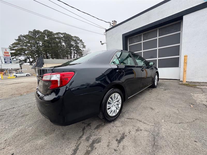 Toyota Camry  2014