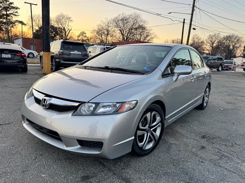 2011 Honda Civic LX's photo