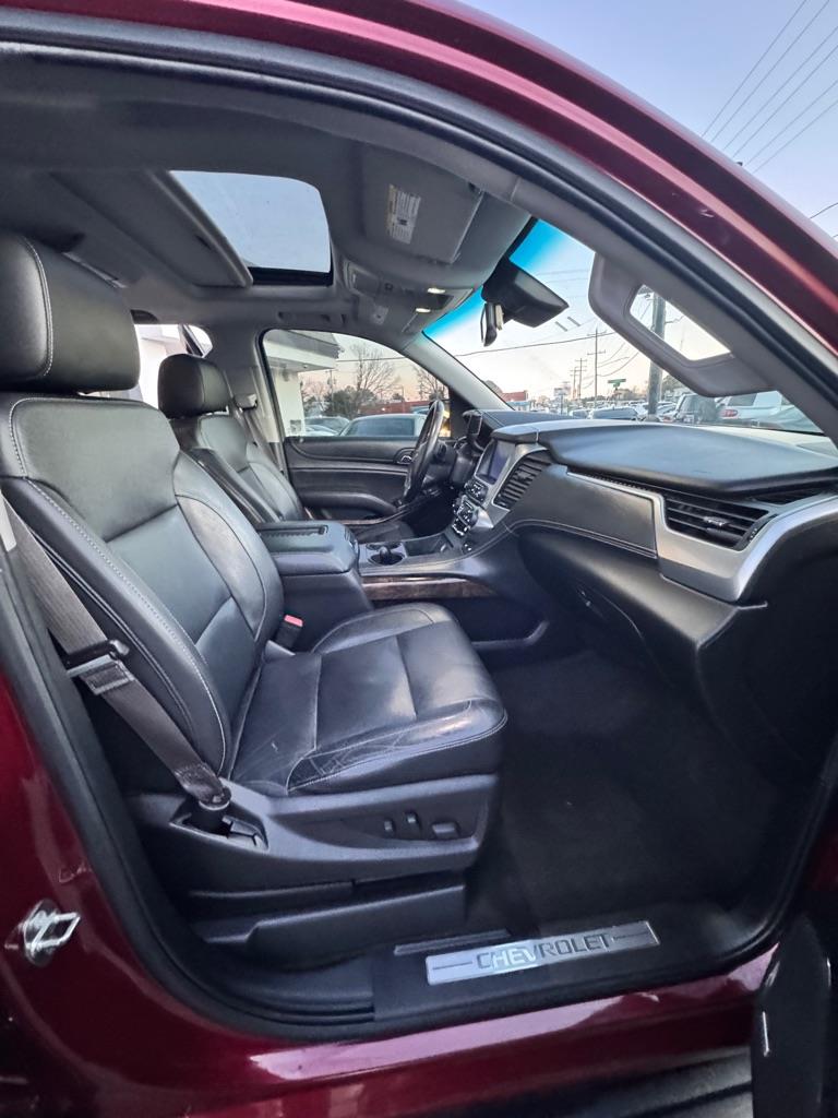 Chevrolet Suburban  2017