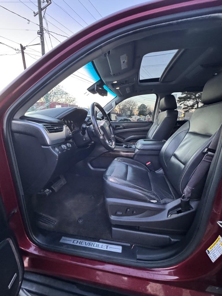 Chevrolet Suburban  2017