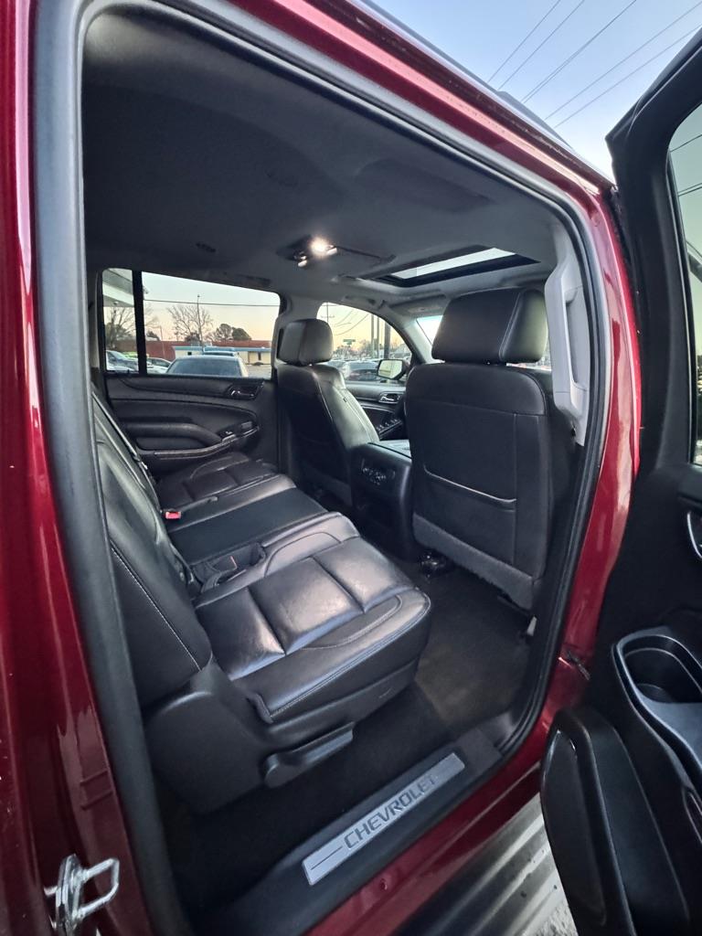 Chevrolet Suburban  2017