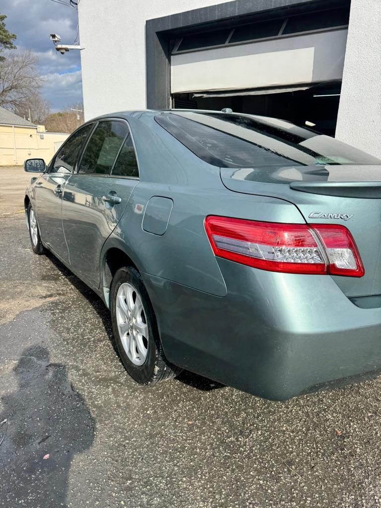 Toyota Camry  2010