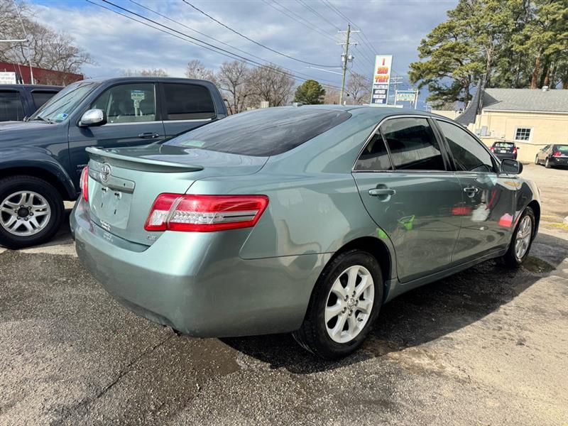 Toyota Camry  2010