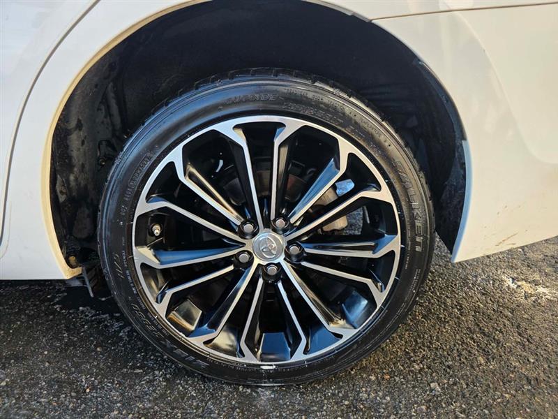 Toyota Corolla  2016