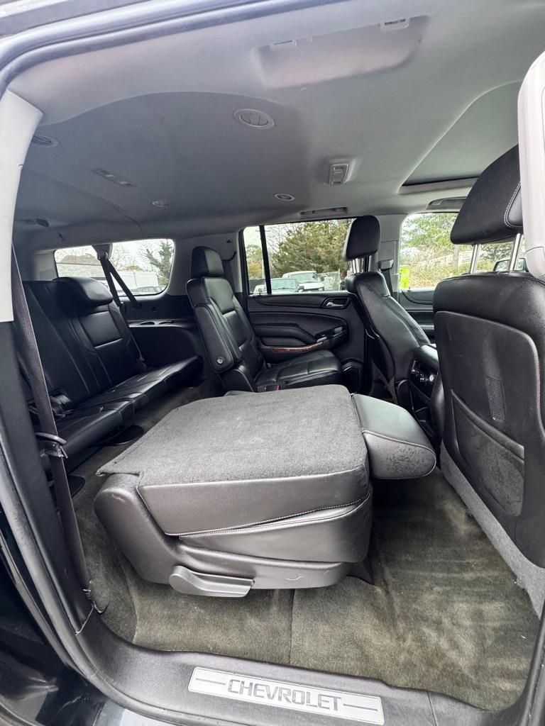 Chevrolet Suburban  2015