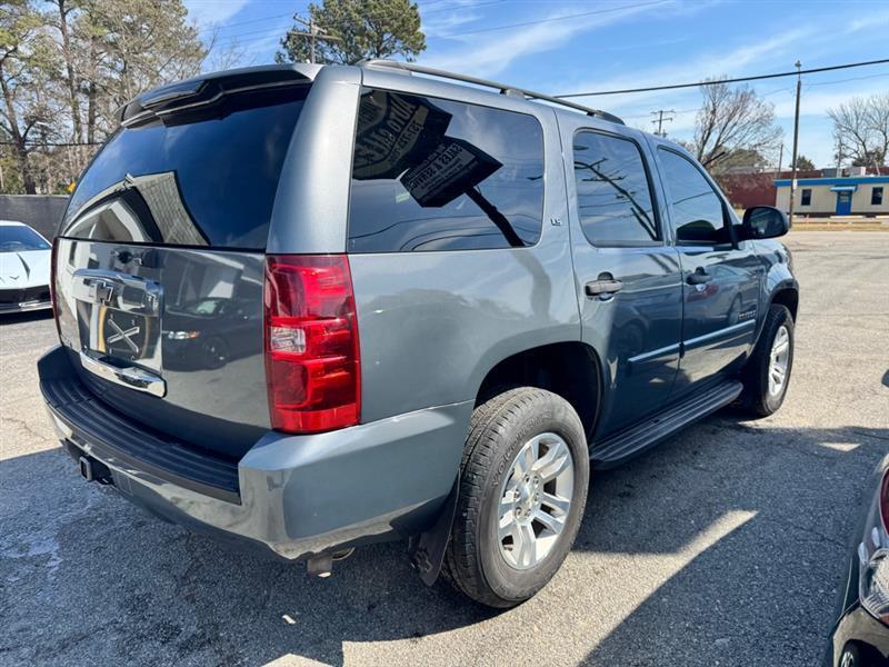 Chevrolet Tahoe  2008