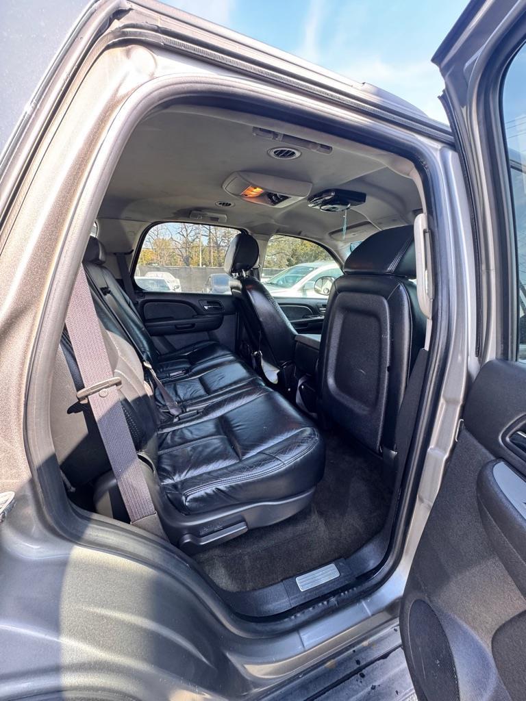 Chevrolet Tahoe  2008