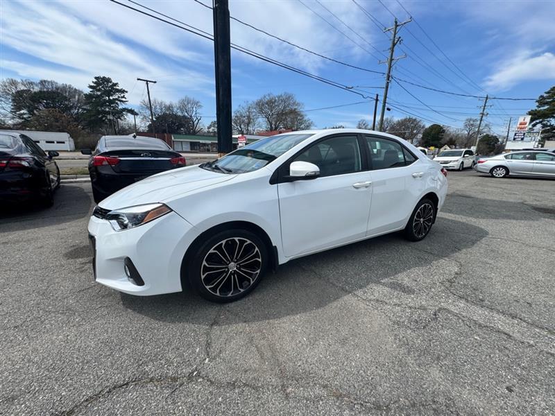 Toyota Corolla  2014