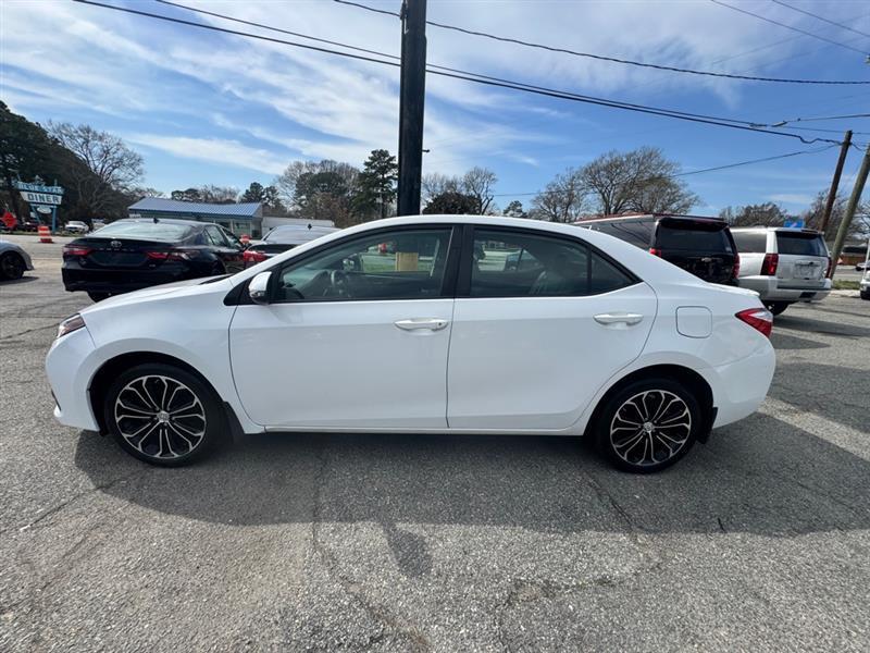 Toyota Corolla  2014