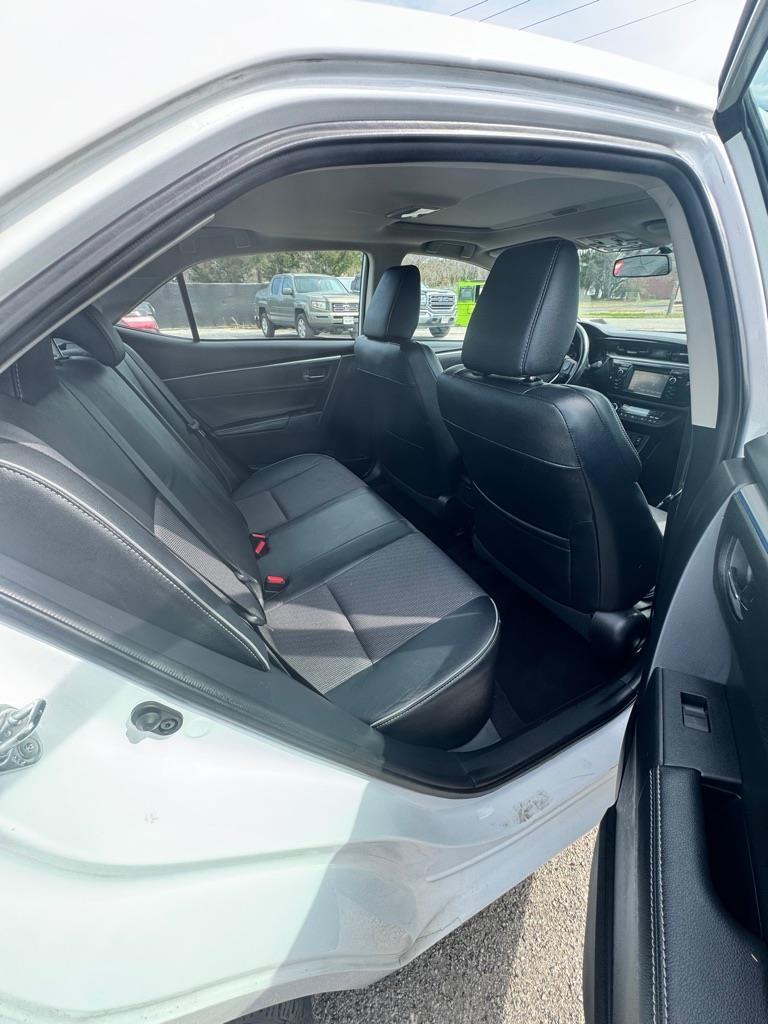 Toyota Corolla  2014