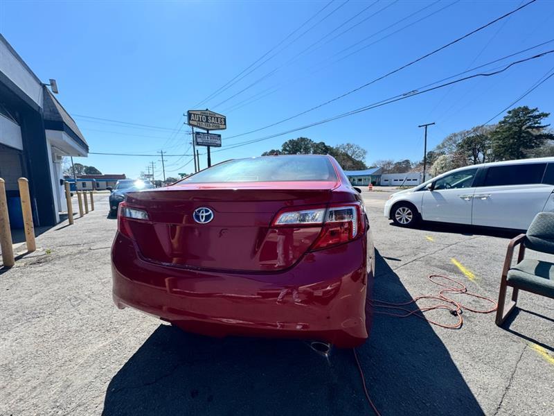 Toyota Camry Hybrid  2014
