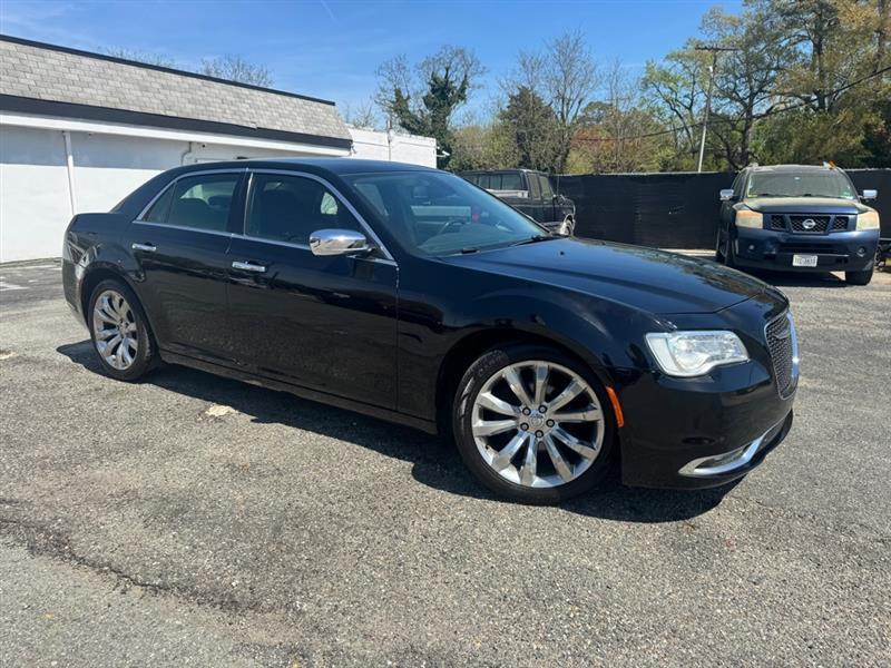Chrysler 300  2019