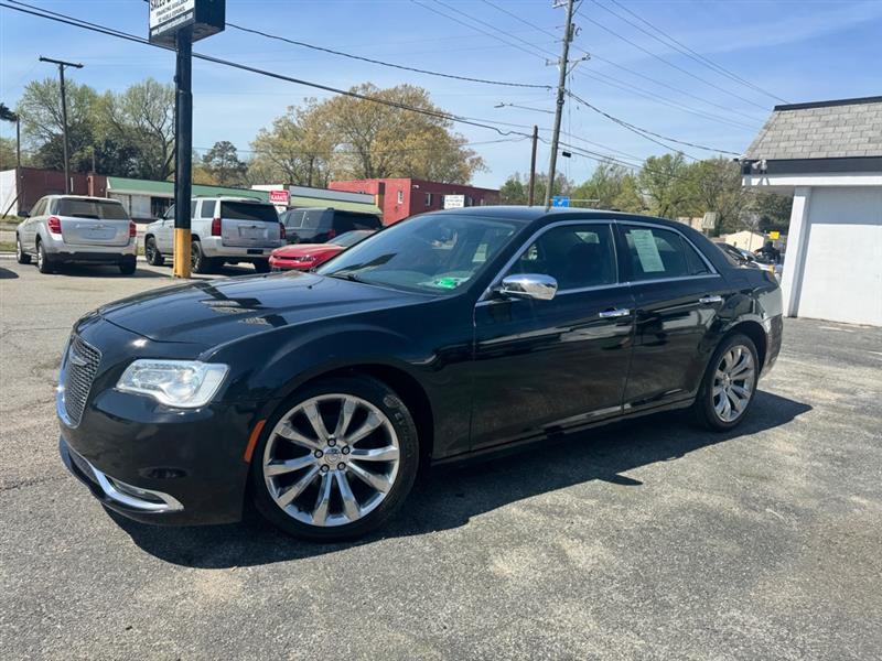 Chrysler 300  2019