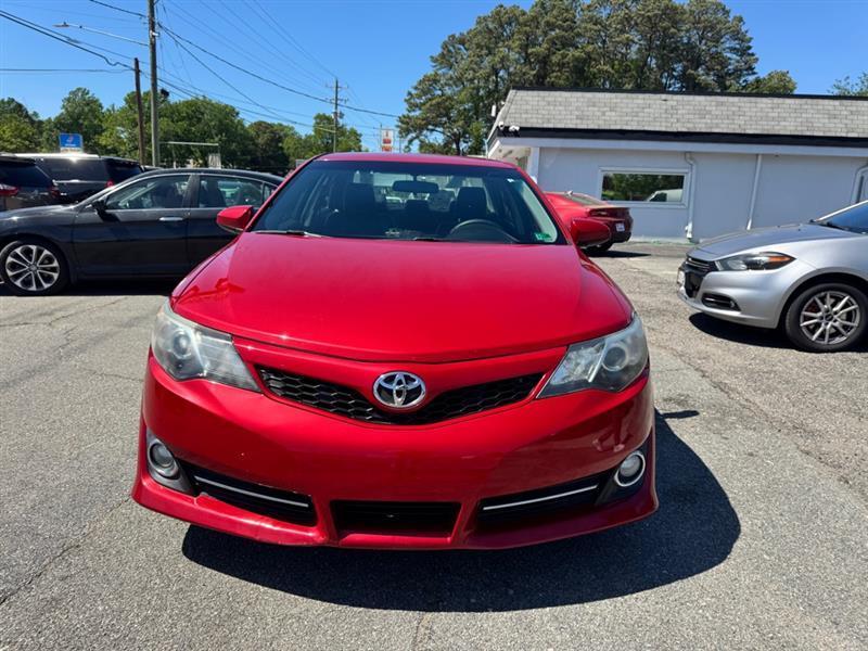 Toyota Camry  2014