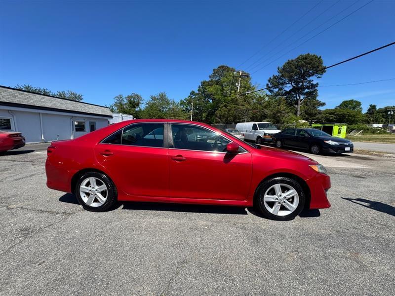 Toyota Camry  2014