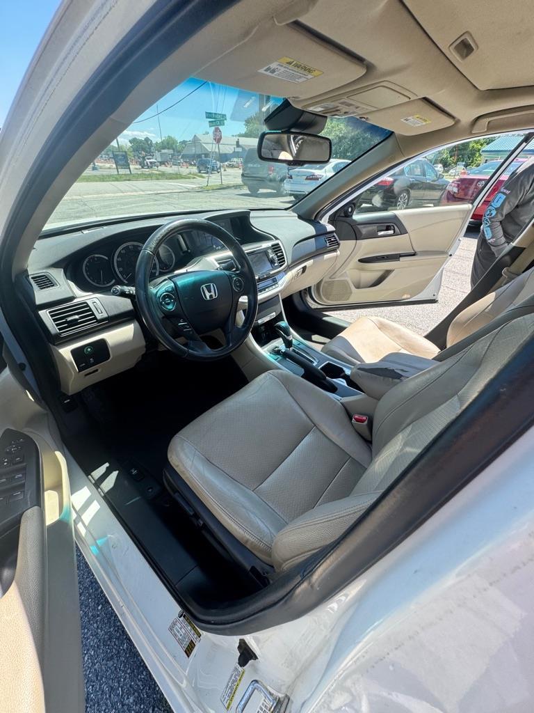 Honda Accord  2013