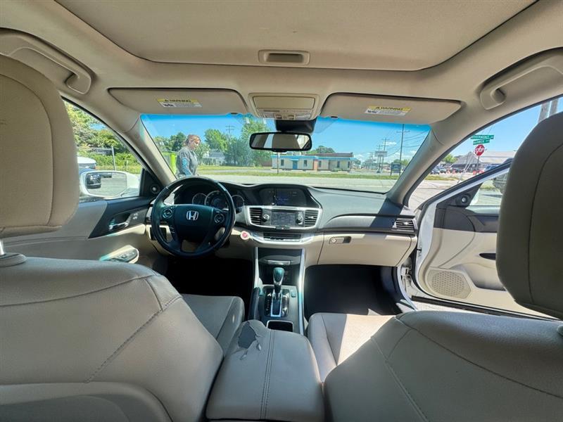 Honda Accord  2013