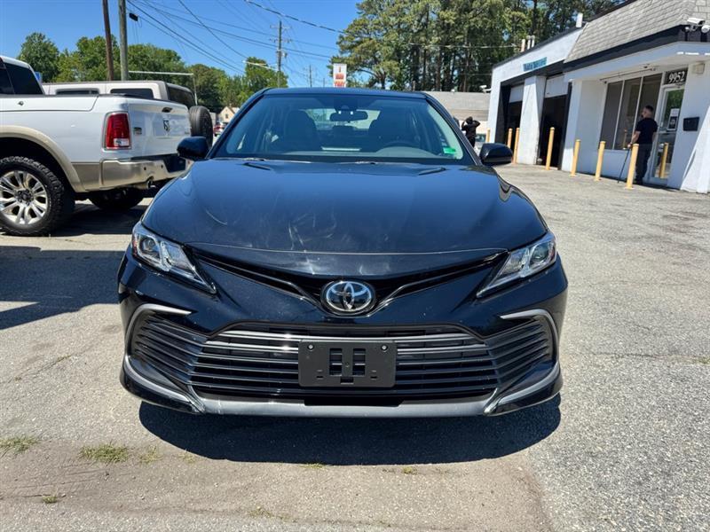 Toyota Camry  2024