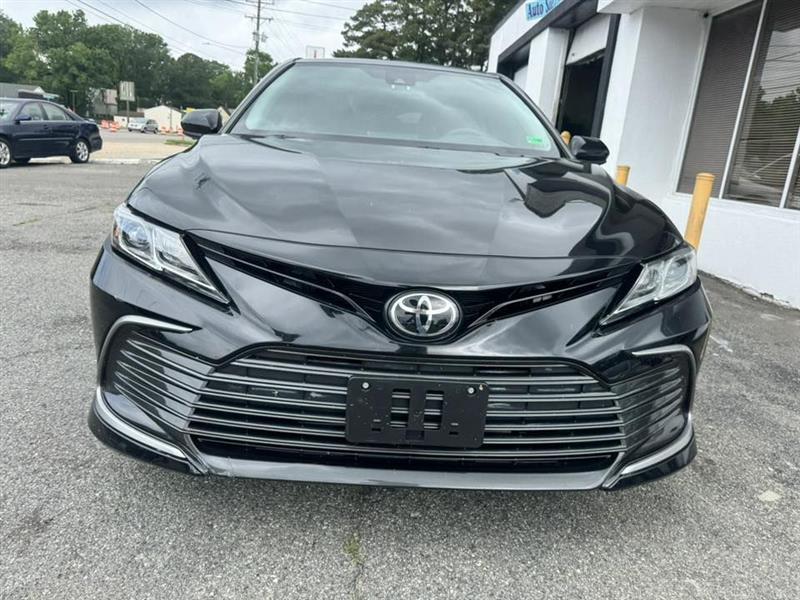 Toyota Camry  2024