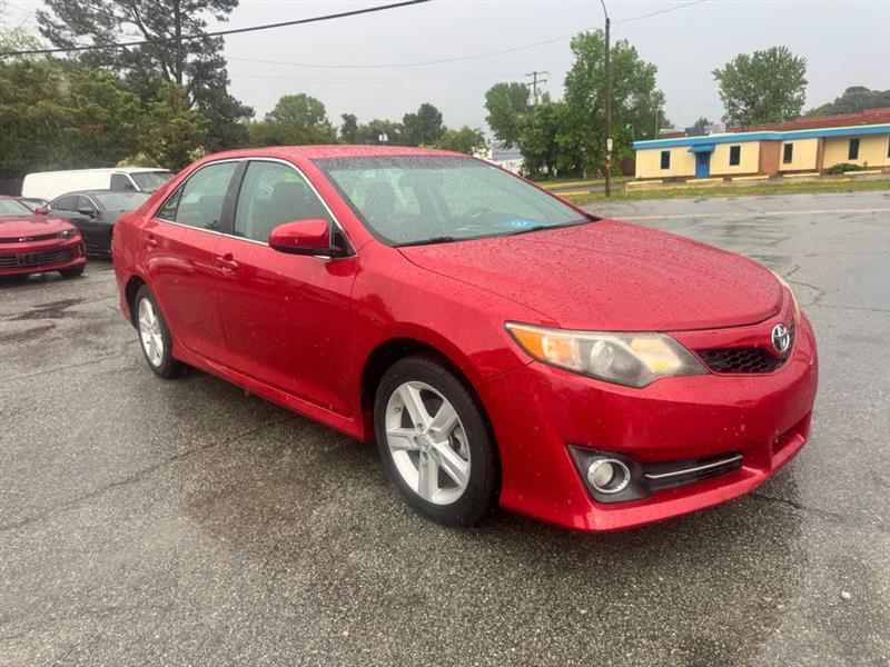 Toyota Camry  2014