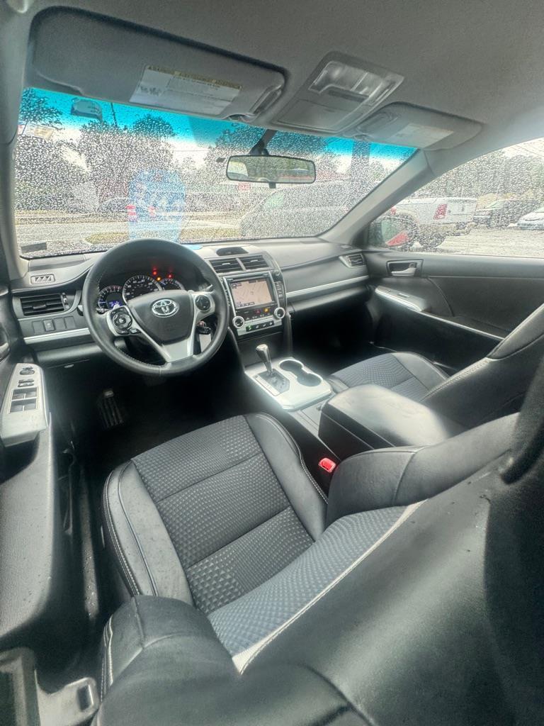 Toyota Camry  2014