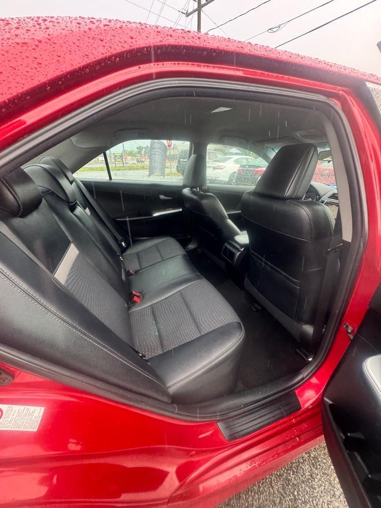 Toyota Camry  2014