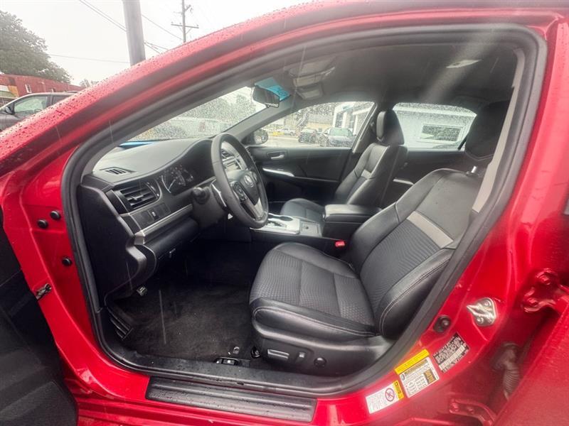 Toyota Camry  2014