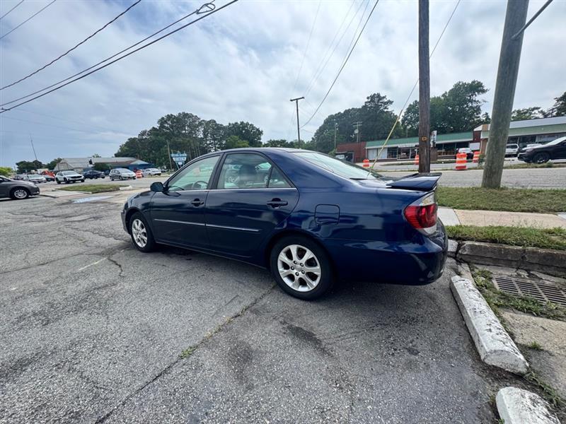 Toyota Camry  2005