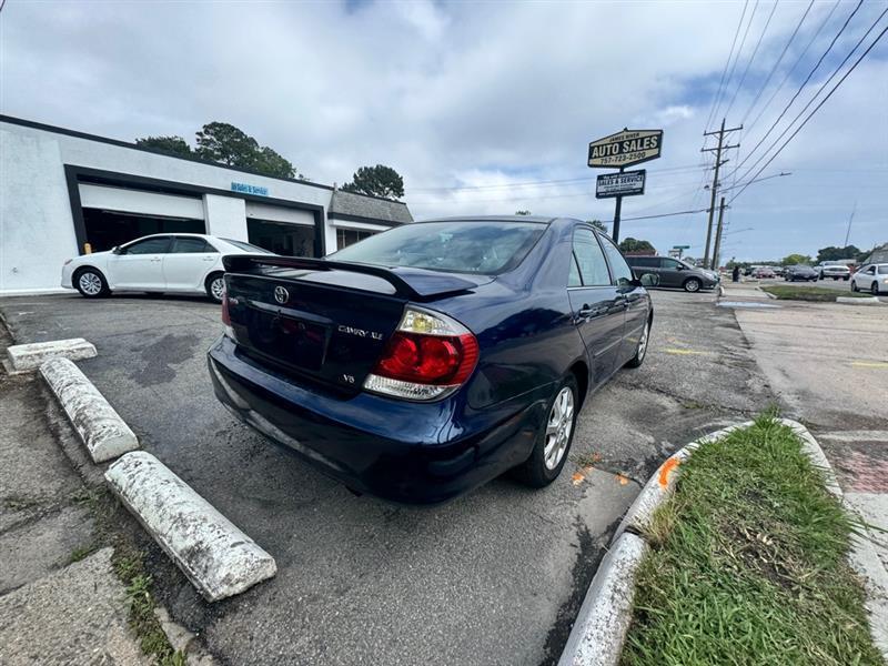 Toyota Camry  2005
