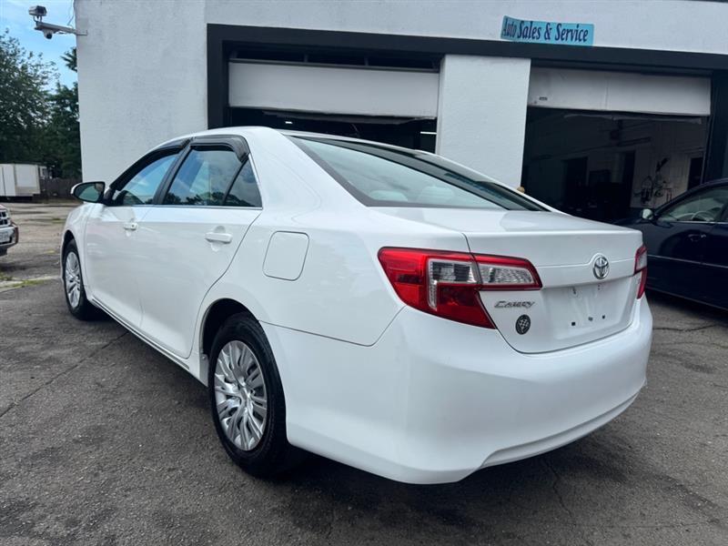 Toyota Camry  2013