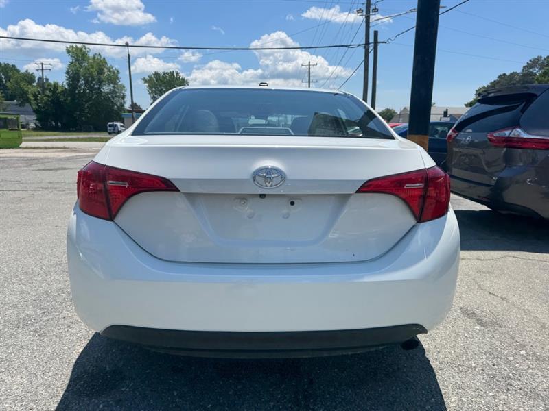 Toyota Corolla  2018