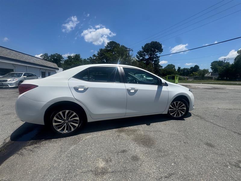 Toyota Corolla  2018