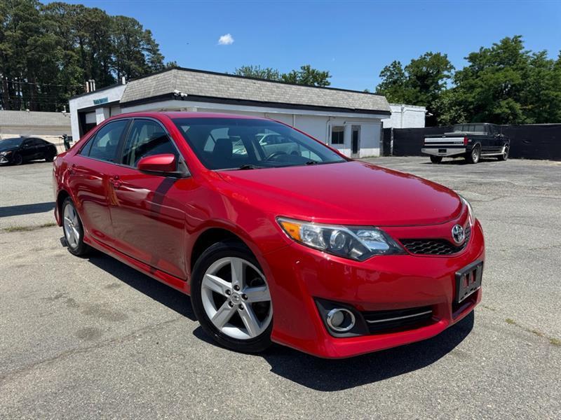 Toyota Camry  2014