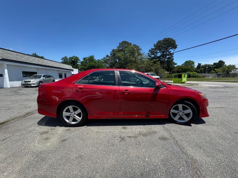 Toyota Camry  2014