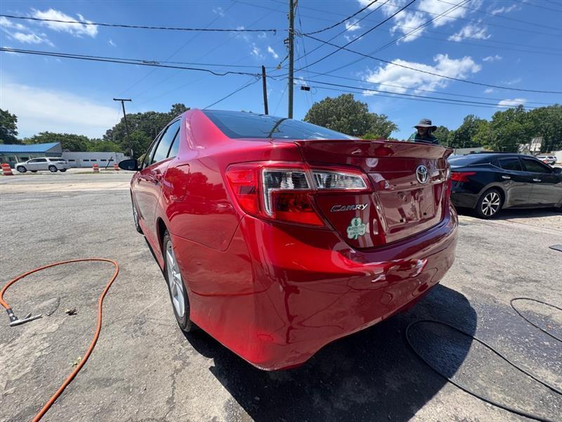 Toyota Camry  2014
