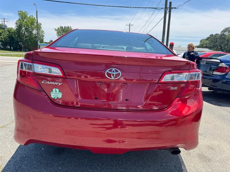 Toyota Camry  2014