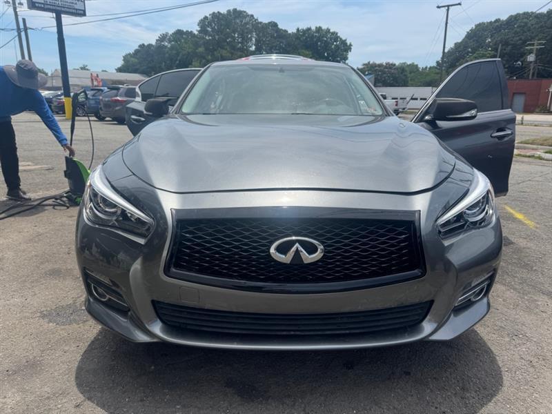 Infiniti Q50  2015