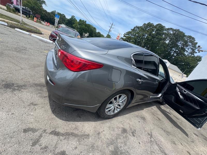 Infiniti Q50  2015