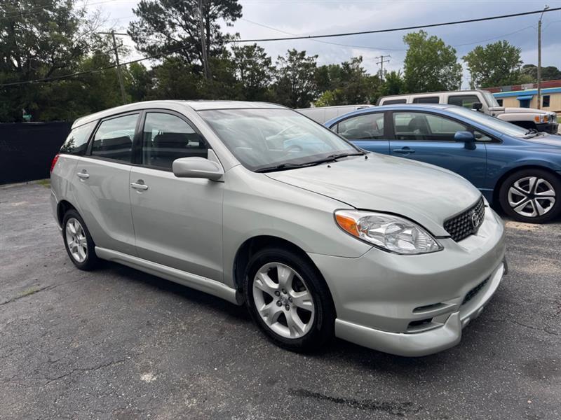 Toyota Matrix  2004