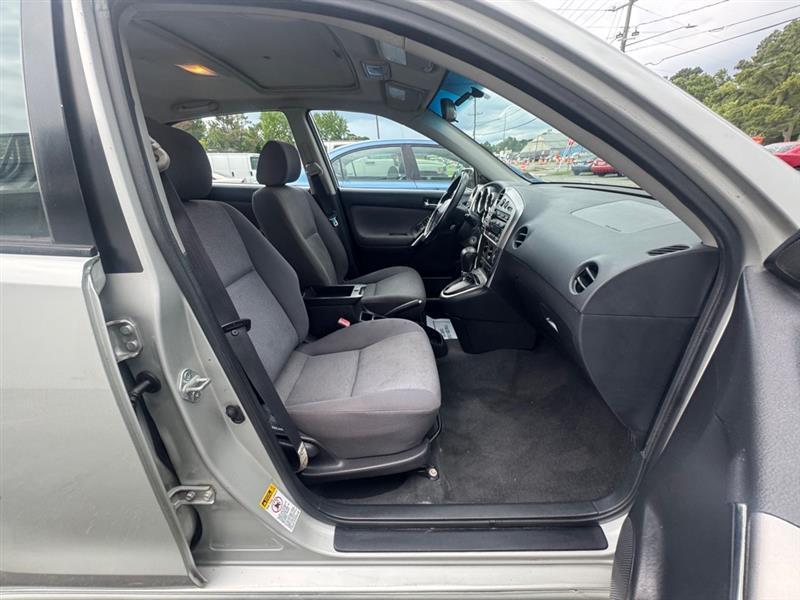 Toyota Matrix  2004