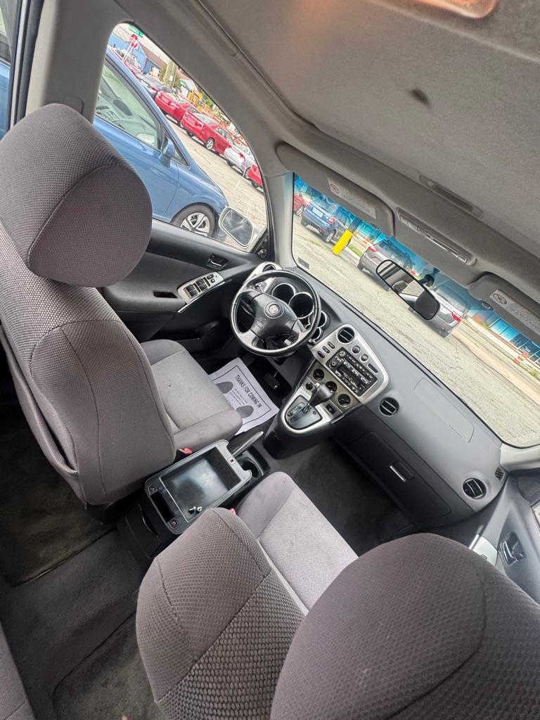 Toyota Matrix  2004