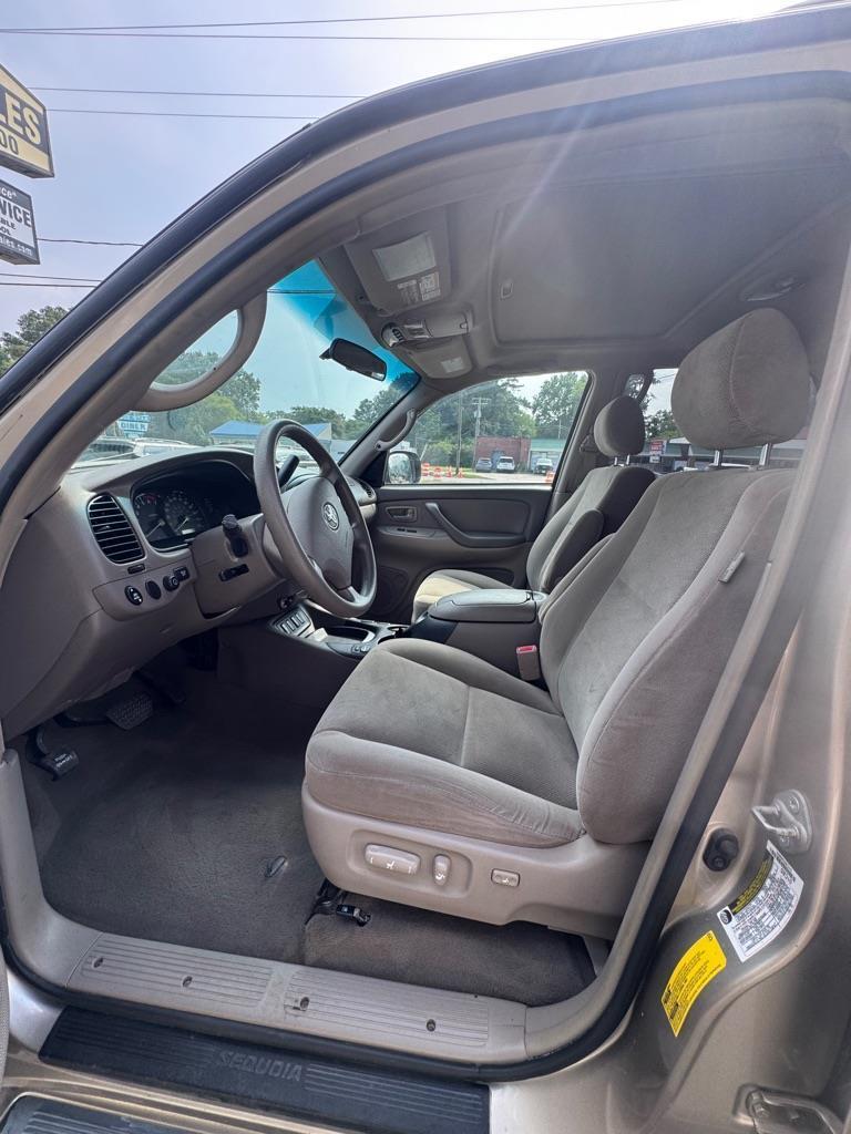 Toyota Sequoia  2006