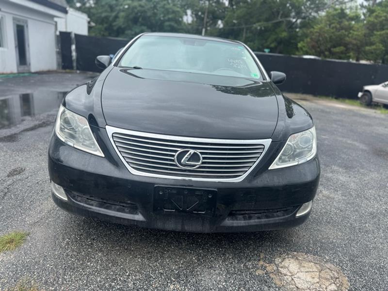 Lexus LS 460  2007