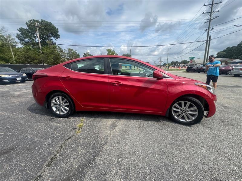 Hyundai Elantra  2015