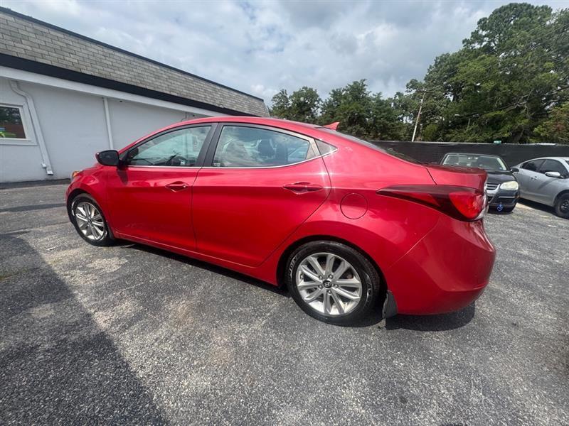Hyundai Elantra  2015