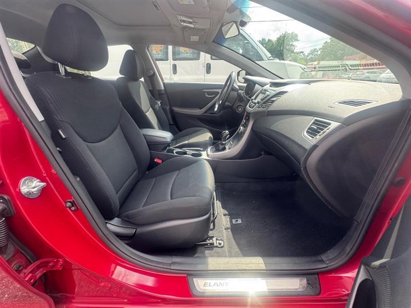Hyundai Elantra  2015